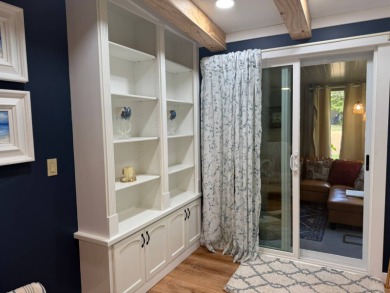 This magnificent double-wide mobile home in the desirable on Rolling Greens Executive Golf Community in Florida - for sale on GolfHomes.com, golf home, golf lot