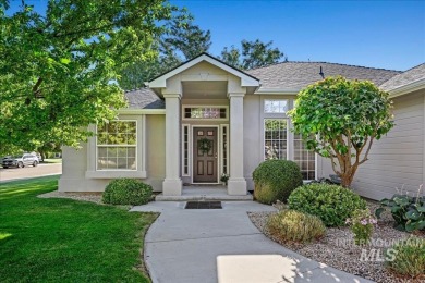 Beautifully maintained single-level home on a desirable corner on Lakeview Golf Club in Idaho - for sale on GolfHomes.com, golf home, golf lot