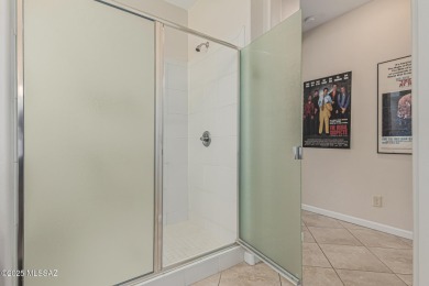 Step into the easy pace of Quail Creek living in this inviting on Quail Creek Country Club  in Arizona - for sale on GolfHomes.com, golf home, golf lot
