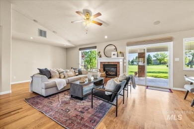 Magnificent home in premier subdivision. Sitting on Lakeview on Lakeview Golf Club in Idaho - for sale on GolfHomes.com, golf home, golf lot