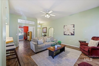 Beautifully maintained single-level home on a desirable corner on Lakeview Golf Club in Idaho - for sale on GolfHomes.com, golf home, golf lot