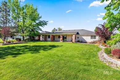 Magnificent home in premier subdivision. Sitting on Lakeview on Lakeview Golf Club in Idaho - for sale on GolfHomes.com, golf home, golf lot