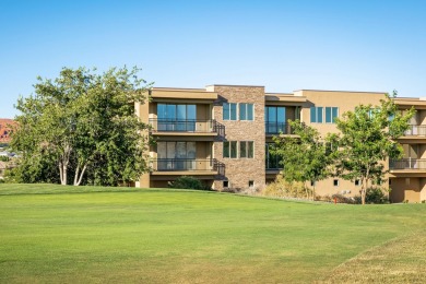 Top-Floor Sienna Park Condo with Stunning Golf Course Views on Sunbrook Golf Course in Utah - for sale on GolfHomes.com, golf home, golf lot