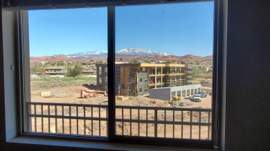 Top-Floor Sienna Park Condo with Stunning Golf Course Views on Sunbrook Golf Course in Utah - for sale on GolfHomes.com, golf home, golf lot