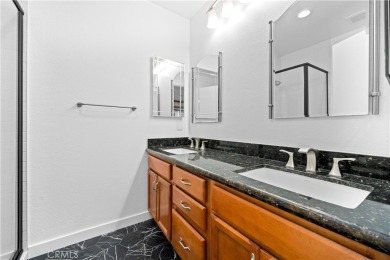 Don't miss this charming corner-unit two-bedroom, two-bathroom on Oak Creek Golf Club in California - for sale on GolfHomes.com, golf home, golf lot