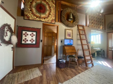 Classic Cozy Cabin, Resort Lifestyle on Hide-A-Way Hills Golf Club in Ohio - for sale on GolfHomes.com, golf home, golf lot