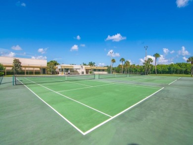 First-floor gem Turn Key in a lively Vista Gardens 55+ on Vero Beach South Golf Course in Florida - for sale on GolfHomes.com, golf home, golf lot