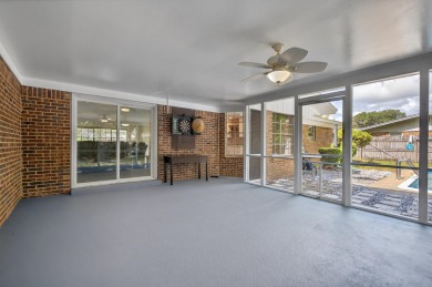 Charming home in Kenwood subdivision!
Welcome to this on Fort Walton Beach Golf Course in Florida - for sale on GolfHomes.com, golf home, golf lot