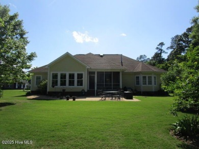 Beautiful Home and yard for Sale in Albemarle Plantation, a on Sound Golf Links at Albemarle Plantation in North Carolina - for sale on GolfHomes.com, golf home, golf lot