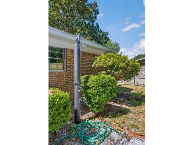Charming home in Kenwood subdivision!
Welcome to this on Fort Walton Beach Golf Course in Florida - for sale on GolfHomes.com, golf home, golf lot