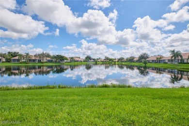 Beautiful 2 bedroom + den attached villa in the Lexington on Lexington Country Club in Florida - for sale on GolfHomes.com, golf home, golf lot