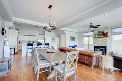 CUSTOM Patricia Island 5/5/3 Waterfront Estate-type Home with on Patricia Island Golf Club in Oklahoma - for sale on GolfHomes.com, golf home, golf lot