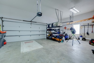 Fantastic CUSTOM Patricia Island 5/5/3 Waterfront Estate-type on Patricia Island Golf Club in Oklahoma - for sale on GolfHomes.com, golf home, golf lot