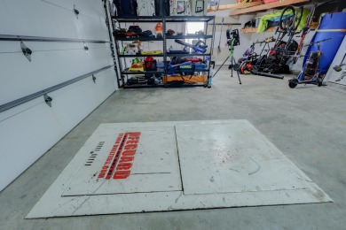 Fantastic CUSTOM Patricia Island 5/5/3 Waterfront Estate-type on Patricia Island Golf Club in Oklahoma - for sale on GolfHomes.com, golf home, golf lot