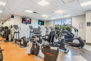 Single-Story 5-Bedroom Pool Home in Hunter's Green Golf on Hunters Green Country Club in Florida - for sale on GolfHomes.com, golf home, golf lot