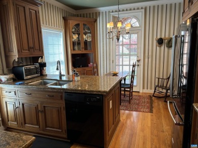 Superb location---the condo/duplex is minutes to Farmington on Birdwood Golf Course in Virginia - for sale on GolfHomes.com, golf home, golf lot