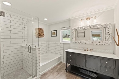 This exceptional property offers 352 feet of platted waterfront on Pinnacle Golf and Boat Club in Texas - for sale on GolfHomes.com, golf home, golf lot