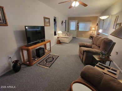 This is a wonderfully furnished 3 bedroom 3 bath home. Great on 3 Parks Fairways in Arizona - for sale on GolfHomes.com, golf home, golf lot