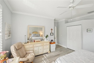 Come enjoy this *Turnkey* attached villa with pool that is on Forest Glen Golf and Country Club in Florida - for sale on GolfHomes.com, golf home, golf lot