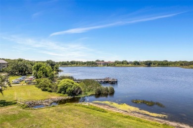 Beautifully updated 2/2 END UNIT on one of the largest 55+ on On Top Of The World Golf Course in Florida - for sale on GolfHomes.com, golf home, golf lot