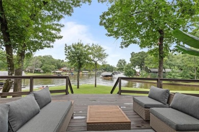 This exceptional property offers 352 feet of platted waterfront on Pinnacle Golf and Boat Club in Texas - for sale on GolfHomes.com, golf home, golf lot