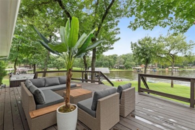 This exceptional property offers 352 feet of platted waterfront on Pinnacle Golf and Boat Club in Texas - for sale on GolfHomes.com, golf home, golf lot