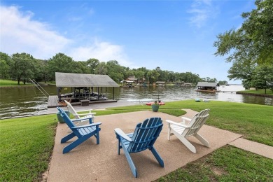 This exceptional property offers 352 feet of platted waterfront on Pinnacle Golf and Boat Club in Texas - for sale on GolfHomes.com, golf home, golf lot
