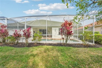 Come enjoy this *Turnkey* attached villa with pool that is on Forest Glen Golf and Country Club in Florida - for sale on GolfHomes.com, golf home, golf lot