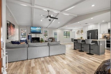 NEW ROOF JANUARY 2026!! Discover your slice of paradise in this on Hide-A-Way Lake Golf Course in Texas - for sale on GolfHomes.com, golf home, golf lot