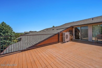 Beautifully updated and fully furnished, large 1 bed, 1 bath on Stoneridge Golf Club in Idaho - for sale on GolfHomes.com, golf home, golf lot