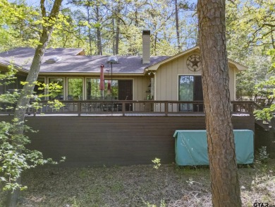 Furnishings negotiable making this home move-in ready! Described on Holly Lake Ranch Golf Club in Texas - for sale on GolfHomes.com, golf home, golf lot