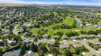 Nestled in the Canyon Lakes community just a block off the on Canyon Lakes Golf Course in Washington - for sale on GolfHomes.com, golf home, golf lot