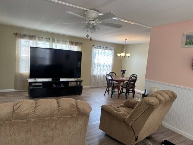 991 Haiti E Venice FL  34285  Bay Indies 55+ Mobile Home on Bird Bay Executive Golf Club in Florida - for sale on GolfHomes.com, golf home, golf lot