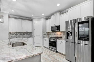 Stunning Turnkey Home in the Heart of Viera! Located in on Duran Golf Course in Florida - for sale on GolfHomes.com, golf home, golf lot