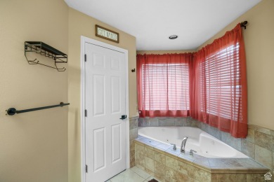 Come see this beautiful home in a choice mountain side location on Spanish Oaks Golf Course in Utah - for sale on GolfHomes.com, golf home, golf lot