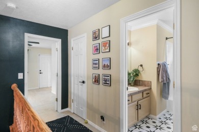 Come see this beautiful home in a choice mountain side location on Spanish Oaks Golf Course in Utah - for sale on GolfHomes.com, golf home, golf lot