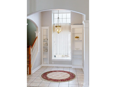 Well-maintained single-level home located in a gated community on Ridgecrest Golf Course in Idaho - for sale on GolfHomes.com, golf home, golf lot