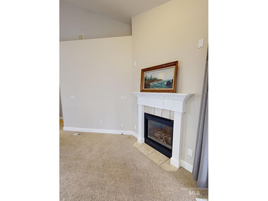 Well-maintained single-level home located in a gated community on Ridgecrest Golf Course in Idaho - for sale on GolfHomes.com, golf home, golf lot