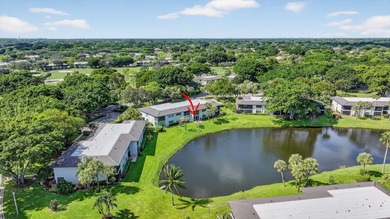 This beautifully redone two-bedroom, two-bath condo offers a on Hunters Run Golf and Country Club in Florida - for sale on GolfHomes.com, golf home, golf lot