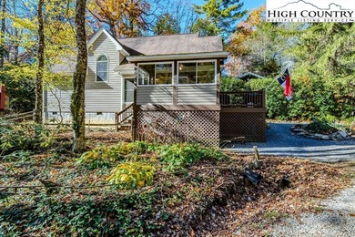 This is a beautiful home with two bedrooms, two baths and a on Land Harbor Golf Course in North Carolina - for sale on GolfHomes.com, golf home, golf lot