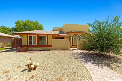 Nestled in the heart of Sun City West, this well maintained on Briarwood Country Club in Arizona - for sale on GolfHomes.com, golf home, golf lot