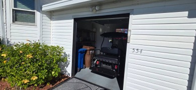 **MOTIVATED SELLER** - ALL REASONABLE OFFERS CONSIDERED! UPDATED on Schalamar Creek Golf and Country Club in Florida - for sale on GolfHomes.com, golf home, golf lot