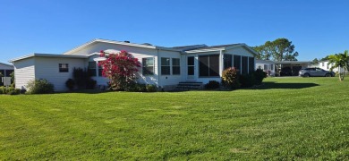 **MOTIVATED SELLER** - ALL REASONABLE OFFERS CONSIDERED! UPDATED on Schalamar Creek Golf and Country Club in Florida - for sale on GolfHomes.com, golf home, golf lot