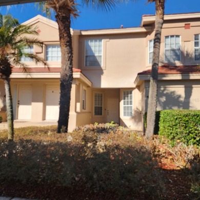 Experience golf course living in one of Lakeland's most on Grasslands Golf and Country Club in Florida - for sale on GolfHomes.com, golf home, golf lot