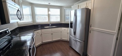 **MOTIVATED SELLER** - ALL REASONABLE OFFERS CONSIDERED! UPDATED on Schalamar Creek Golf and Country Club in Florida - for sale on GolfHomes.com, golf home, golf lot