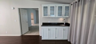 **MOTIVATED SELLER** - ALL REASONABLE OFFERS CONSIDERED! UPDATED on Schalamar Creek Golf and Country Club in Florida - for sale on GolfHomes.com, golf home, golf lot