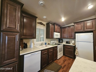 1320 Sq.Ft 3 Bdrm 2Ba W/Addition Family Rm or Hobby Rm. Roll on Viewpoint Golf Resort in Arizona - for sale on GolfHomes.com, golf home, golf lot