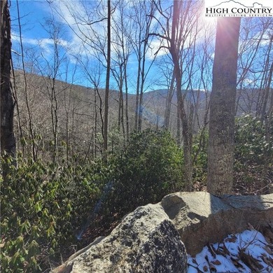 Nice, large buildable lot in the Buckeye Rec area with .82 acres on Beech Mountain Club in North Carolina - for sale on GolfHomes.com, golf home, golf lot