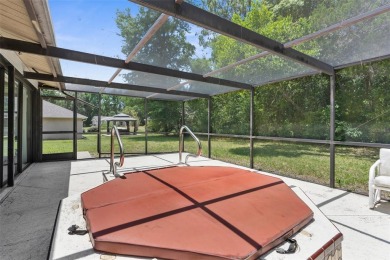 Welcome to this beautifully maintained 3-bedroom, 2-bathroom on Sugarmill Woods Golf and Country Club in Florida - for sale on GolfHomes.com, golf home, golf lot