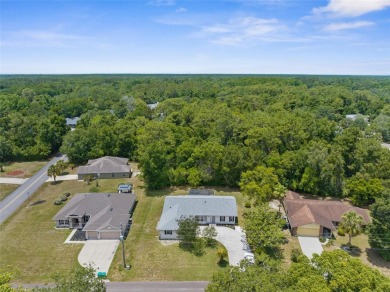 Welcome to this beautifully maintained 3-bedroom, 2-bathroom on Sugarmill Woods Golf and Country Club in Florida - for sale on GolfHomes.com, golf home, golf lot